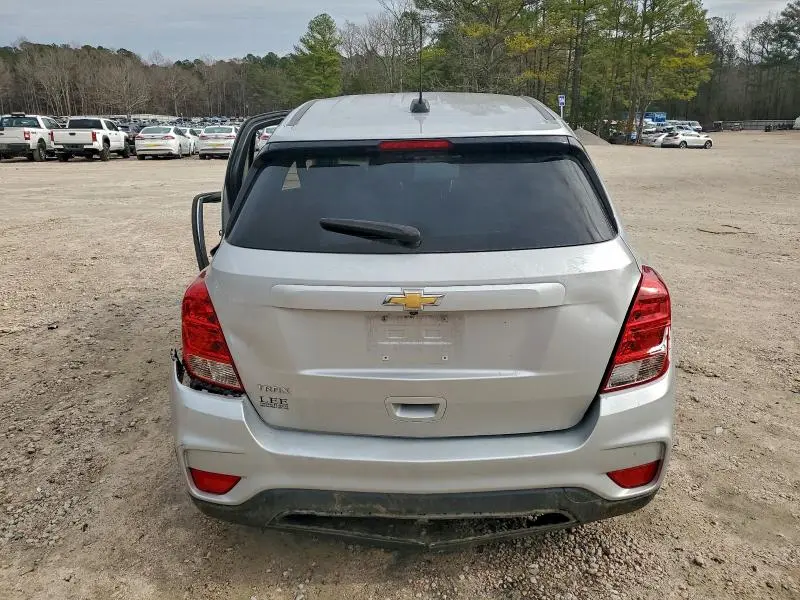 2022 CHEVROLET TRAX LS  