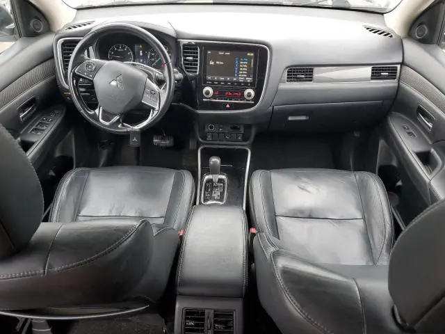 2020 MITSUBISHI OUTLANDER SE  