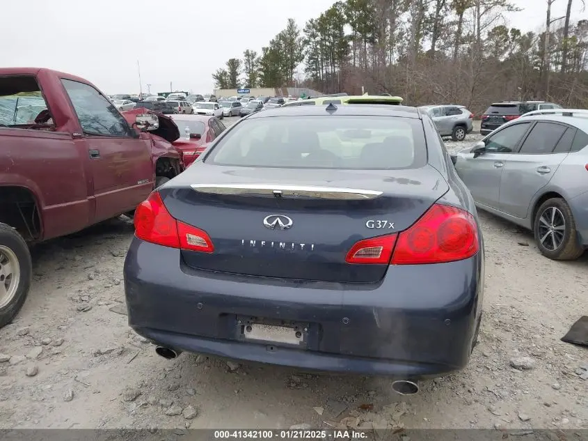 2010 INFINITI G37X  