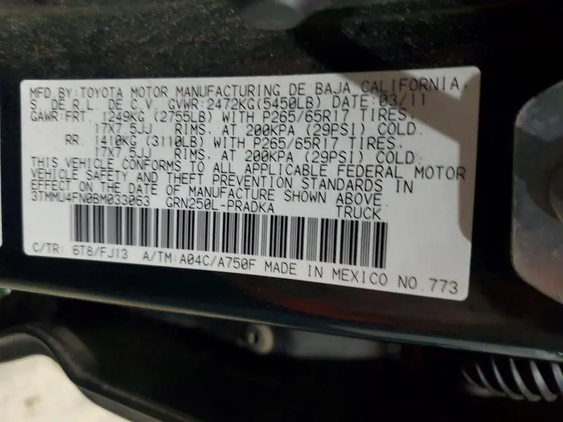 2011 TOYOTA TACOMA V6  
