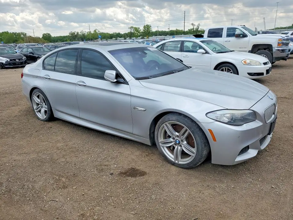 2013 BMW 550 XI  