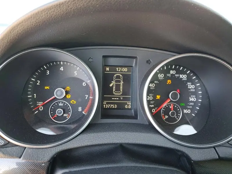 2014 VOLKSWAGEN JETTA S  