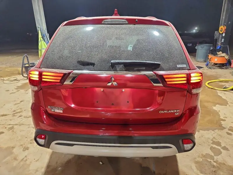 2019 MITSUBISHI OUTLANDER SE  