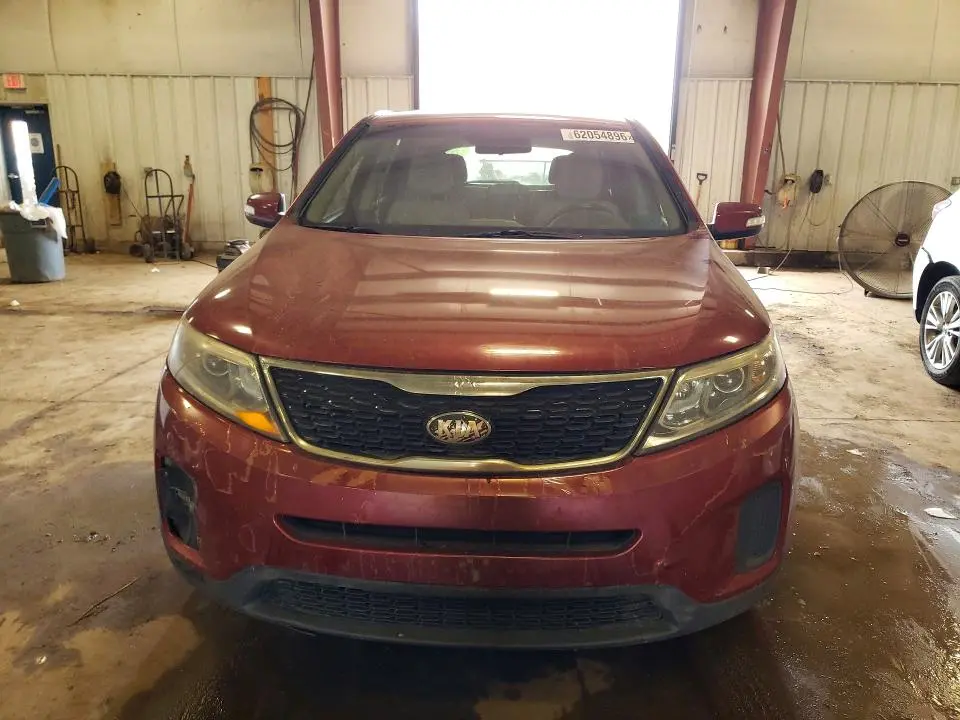 2015 KIA SORENTO LX  
