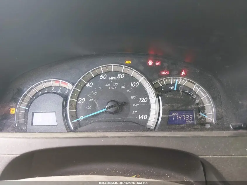 2012 TOYOTA CAMRY SE