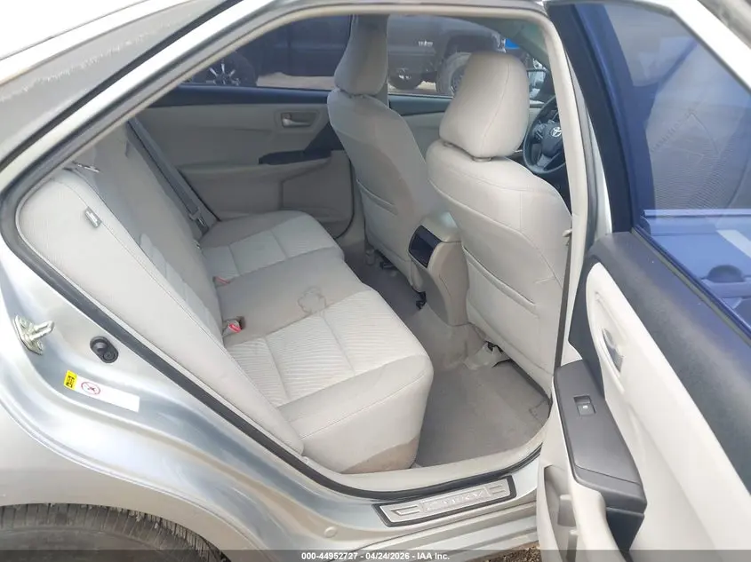 2015 TOYOTA CAMRY LE