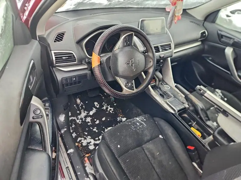 2020 MITSUBISHI ECLIPSE CROSS LE  