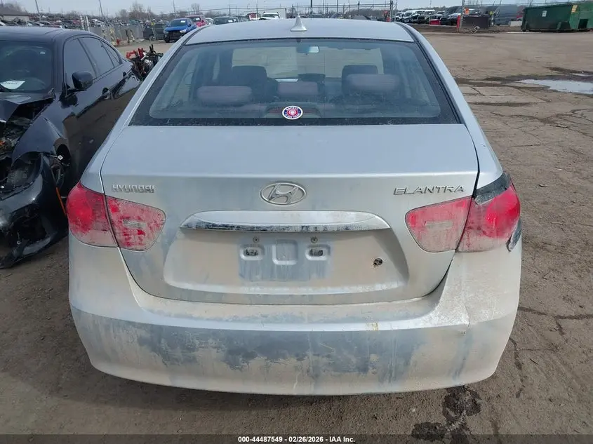 2010 HYUNDAI ELANTRA SE