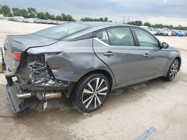 2019 NISSAN ALTIMA SR  