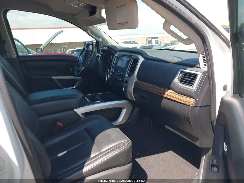 2018 NISSAN TITAN SL