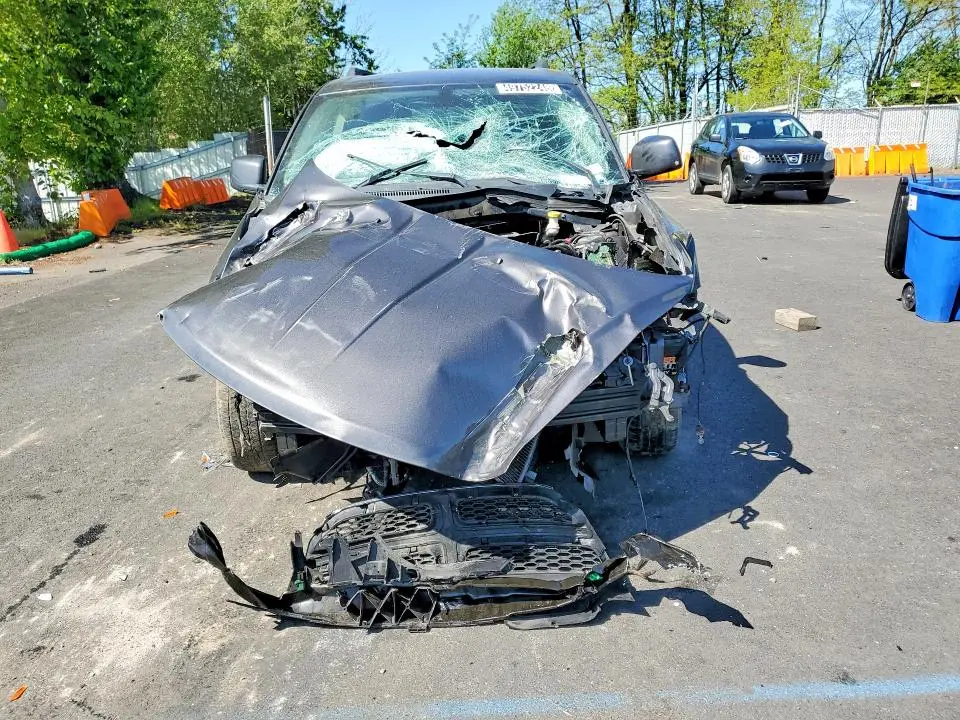 2019 DODGE JOURNEY SE  