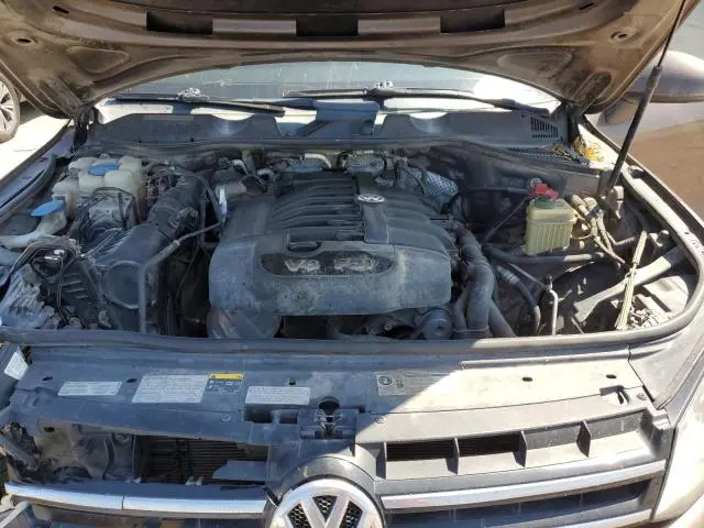 2014 VOLKSWAGEN TOUAREG V6  