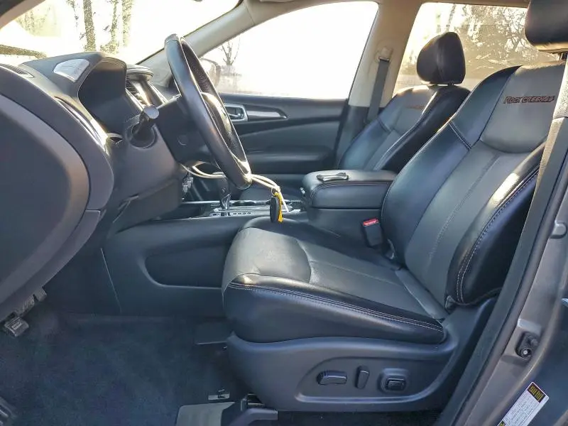 2019 NISSAN PATHFINDER S  