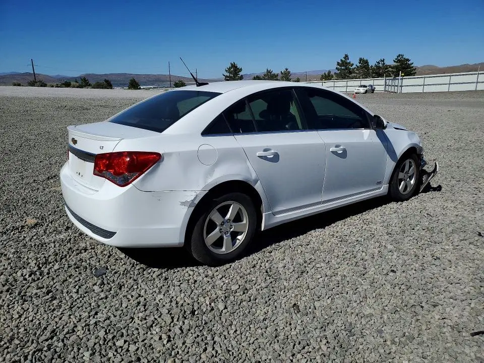 2013 CHEVROLET CRUZE LT  