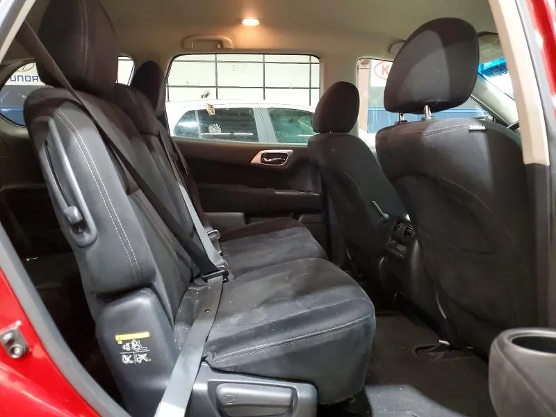 2014 NISSAN PATHFINDER SV  