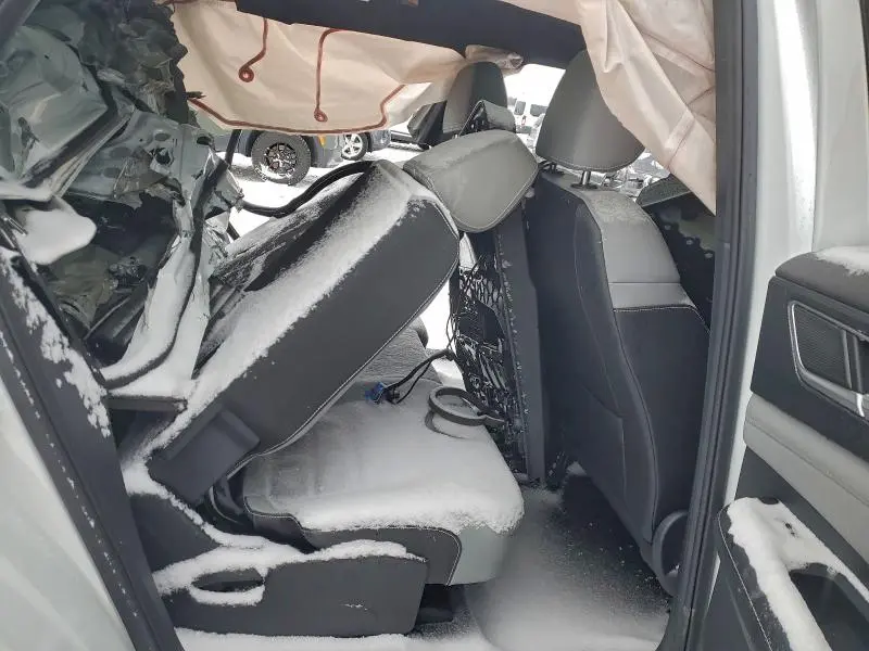 2024 VOLKSWAGEN ATLAS CROSS SPORT SEL R-LINE  