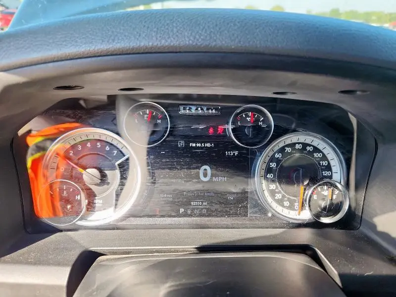 2019 RAM 1500 CLASSIC SLT  