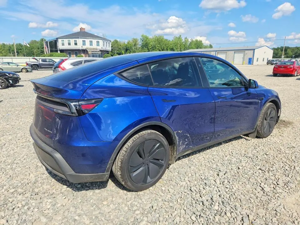 2026 TESLA MODEL Y   