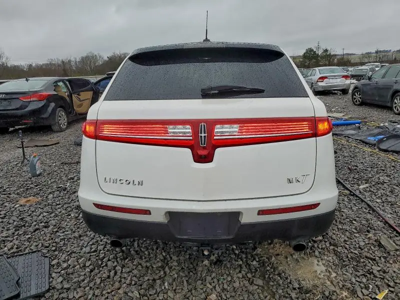 2019 LINCOLN MKT   
