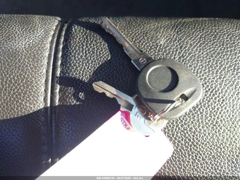 2013 CHEVROLET AVALANCHE LT