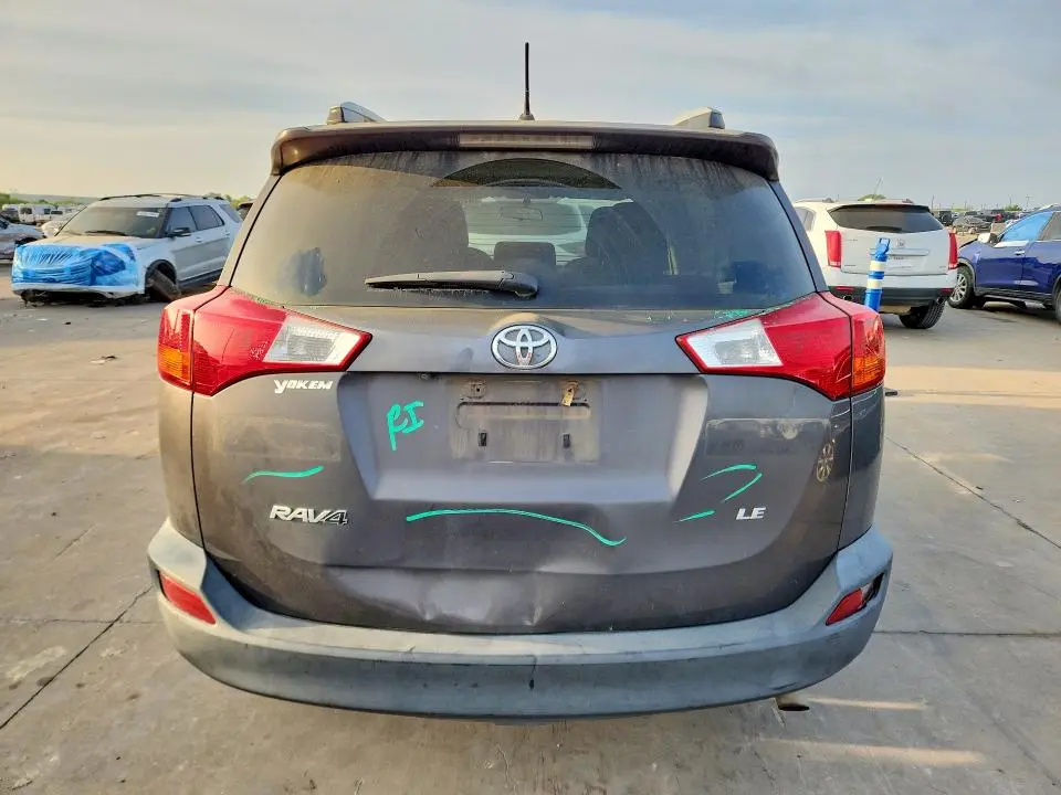 2015 TOYOTA RAV4 LE  