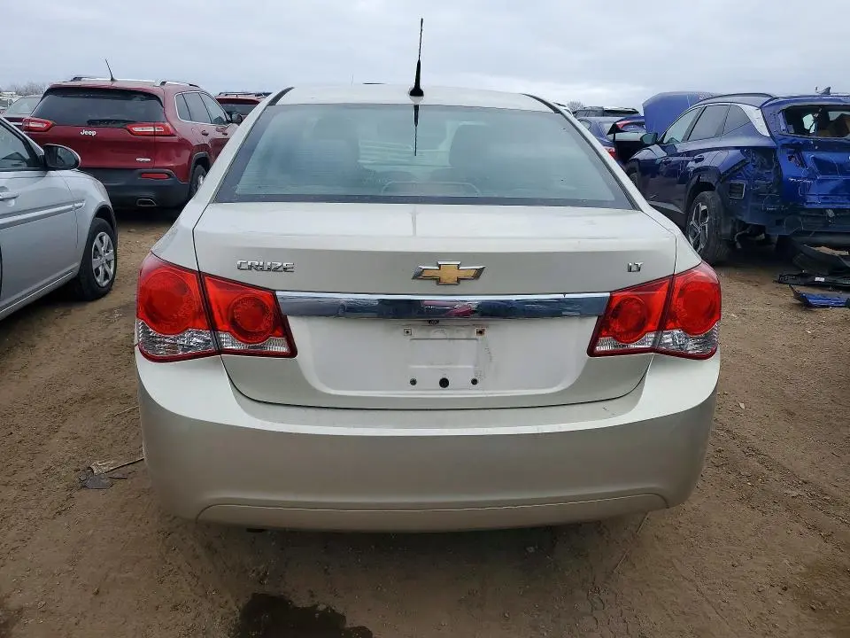 2014 CHEVROLET CRUZE LT  