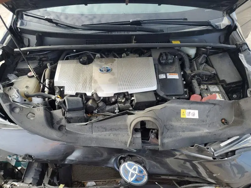 2016 TOYOTA PRIUS FOUR TOURING  