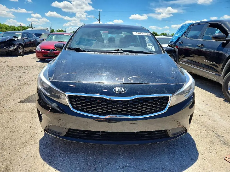 2017 KIA FORTE LX  