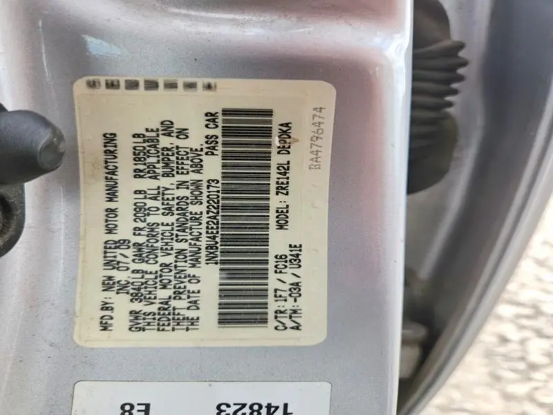 2010 TOYOTA COROLLA LE  