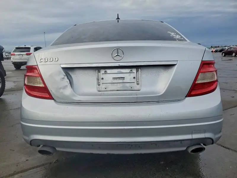 2011 MERCEDES-BENZ C 300  