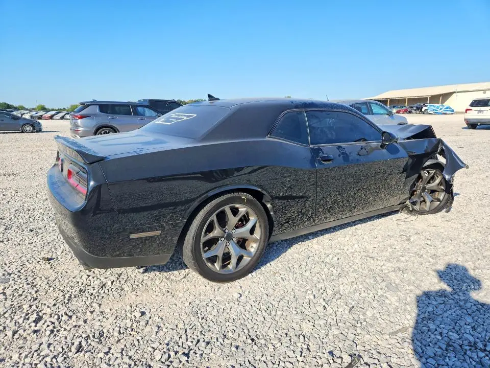 2016 DODGE CHALLENGER SXT  