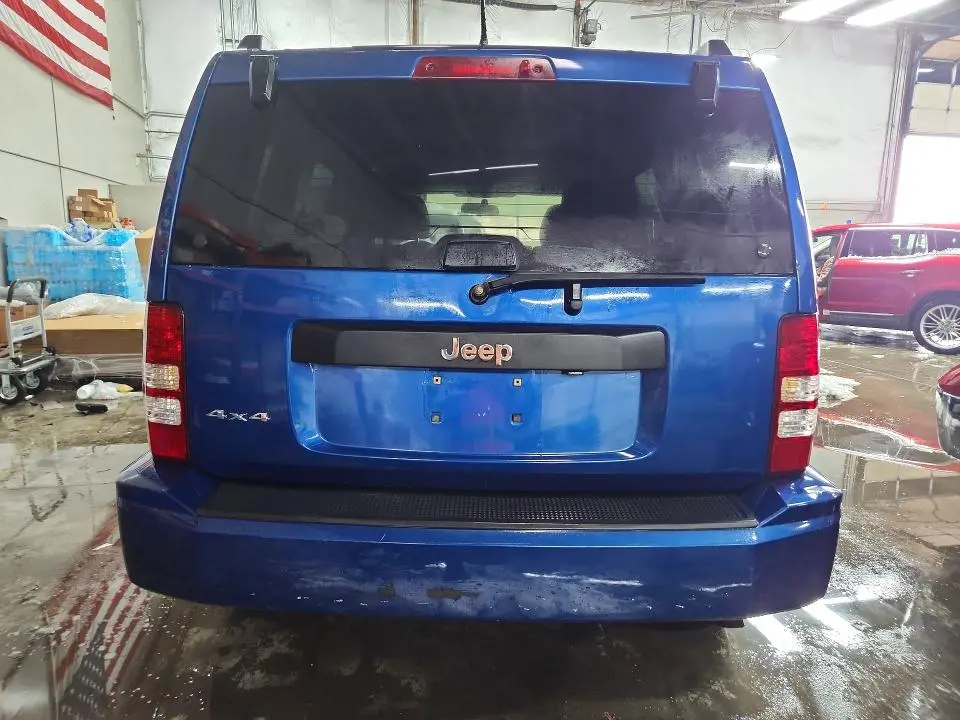 2010 JEEP LIBERTY SPORT  