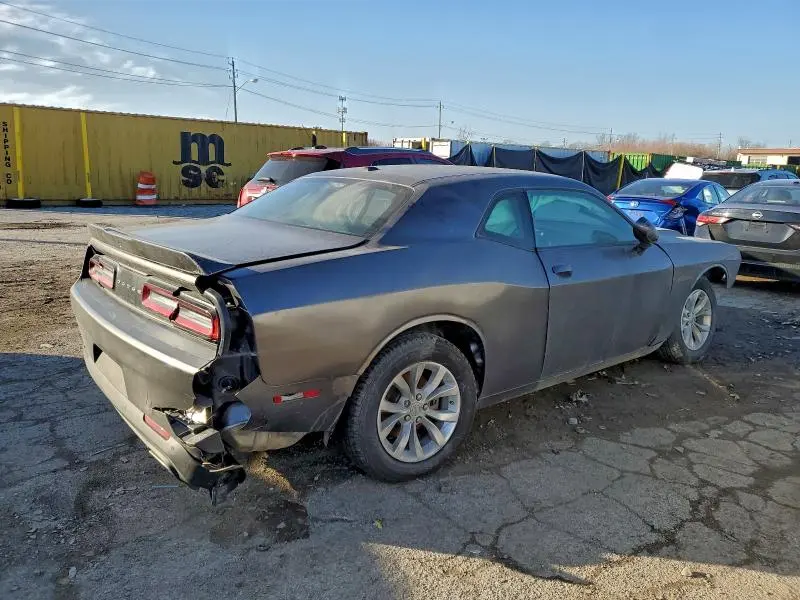 2021 DODGE CHALLENGER SXT  
