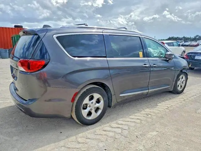 2017 CHRYSLER PACIFICA TOURING L PLUS  