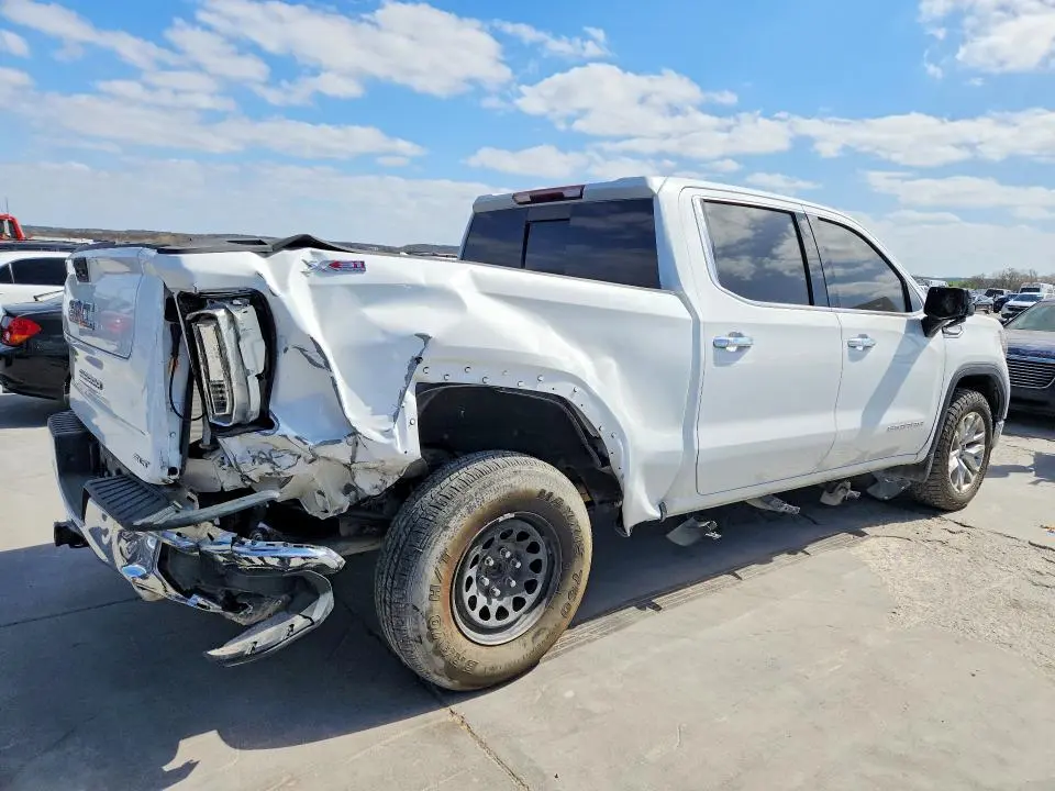 2021 GMC SIERRA K1500 SLT  