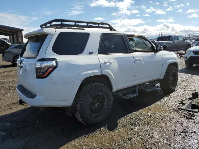 2023 TOYOTA 4RUNNER SE  