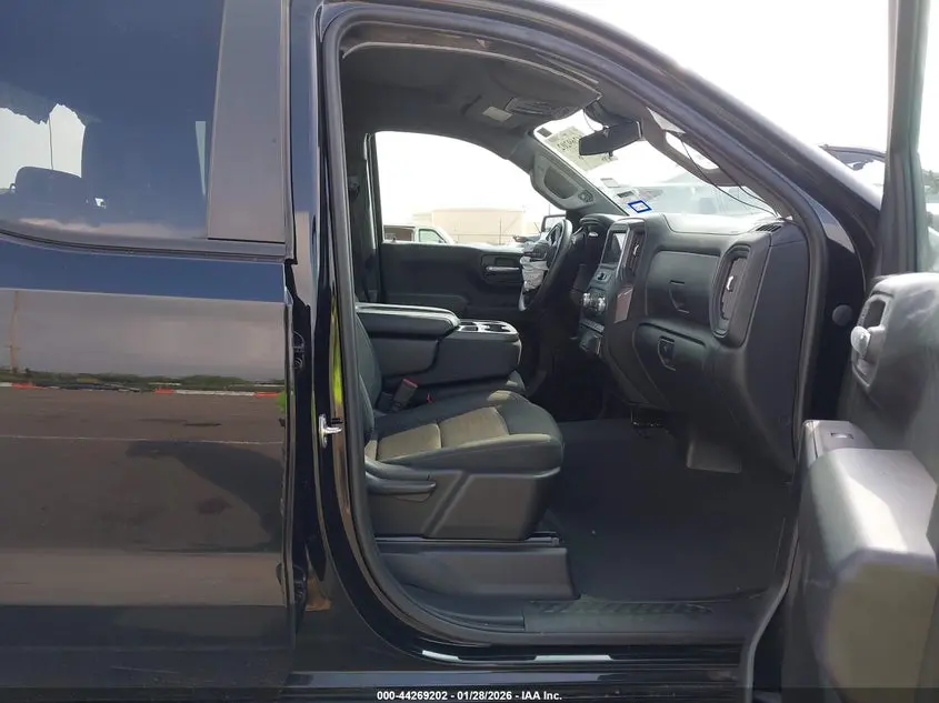 2023 GMC SIERRA 1500 4WD  STANDARD BOX PRO