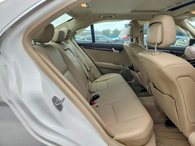 2014 MERCEDES-BENZ C 250  