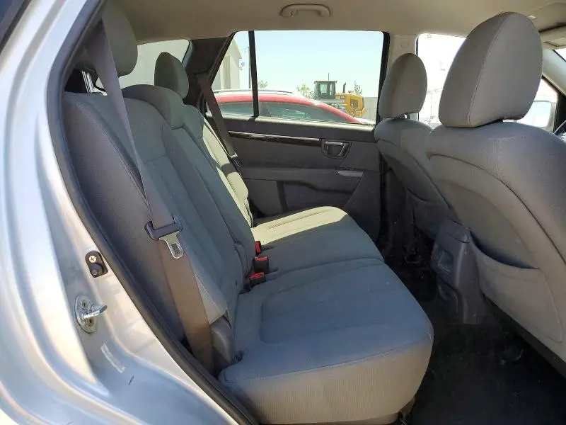 2010 HYUNDAI SANTA FE GLS  