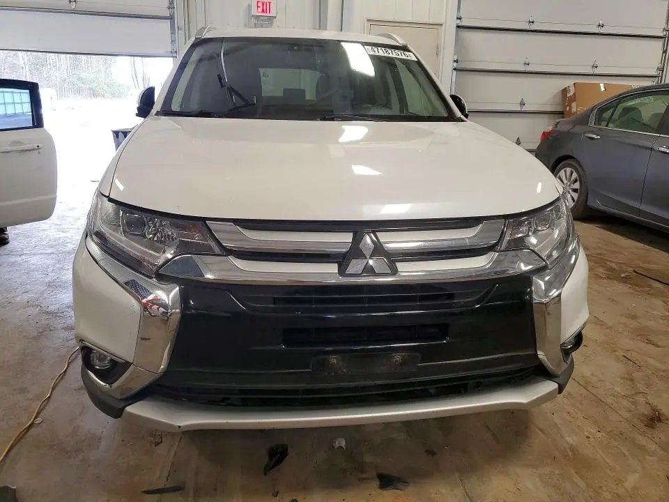 2017 MITSUBISHI OUTLANDER GT  