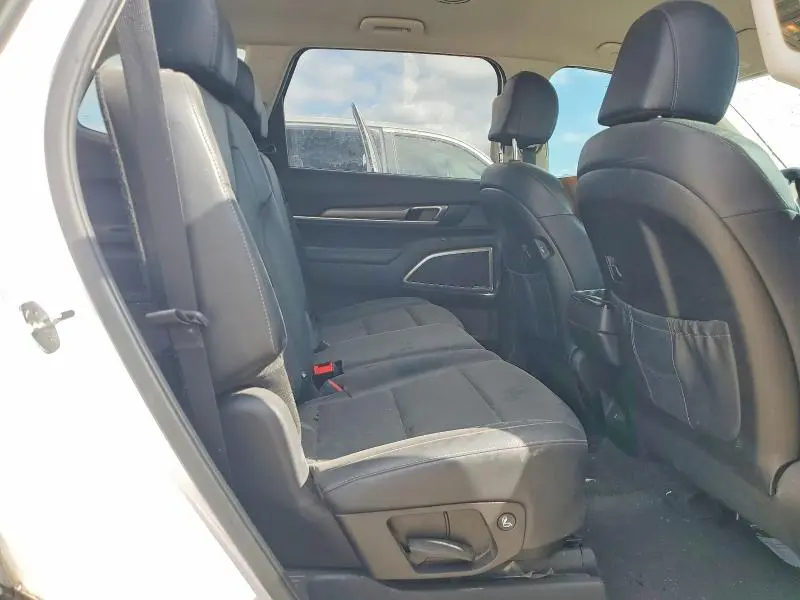 2022 KIA TELLURIDE LX  