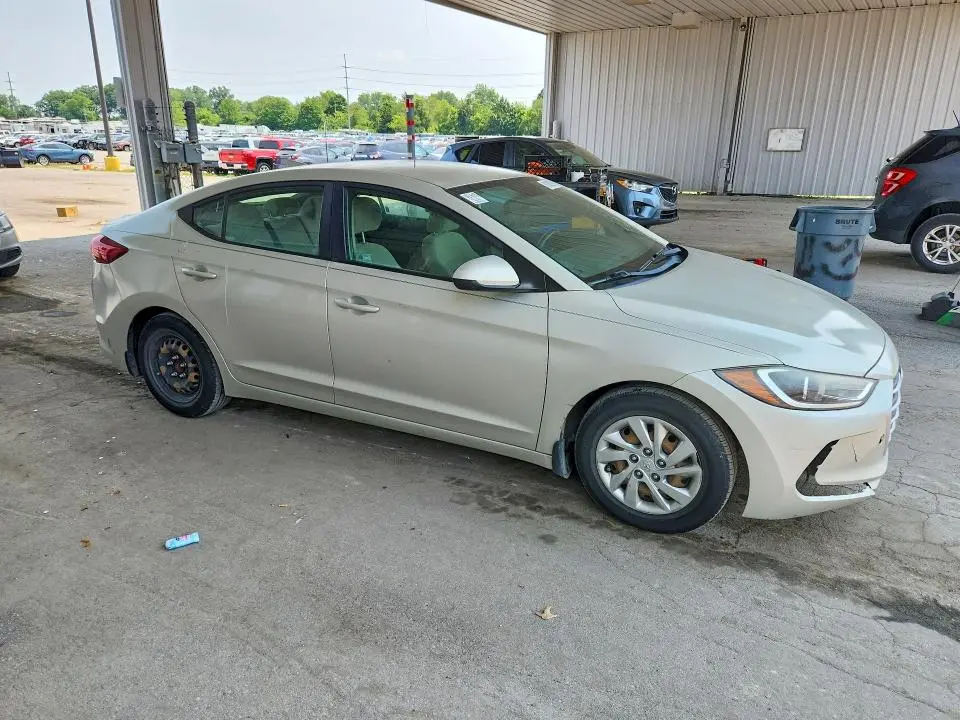 2017 HYUN ELANTRA SE   