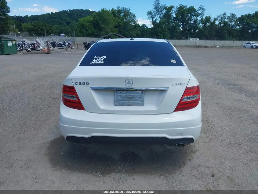2013 MERCEDES-BENZ C 300 SPORT 4MATIC