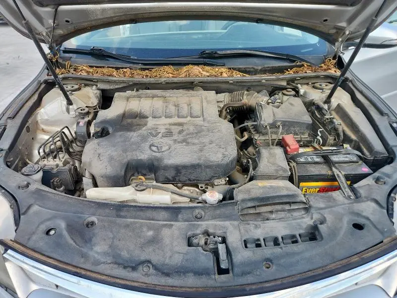 2016 TOYOTA AVALON XLE  