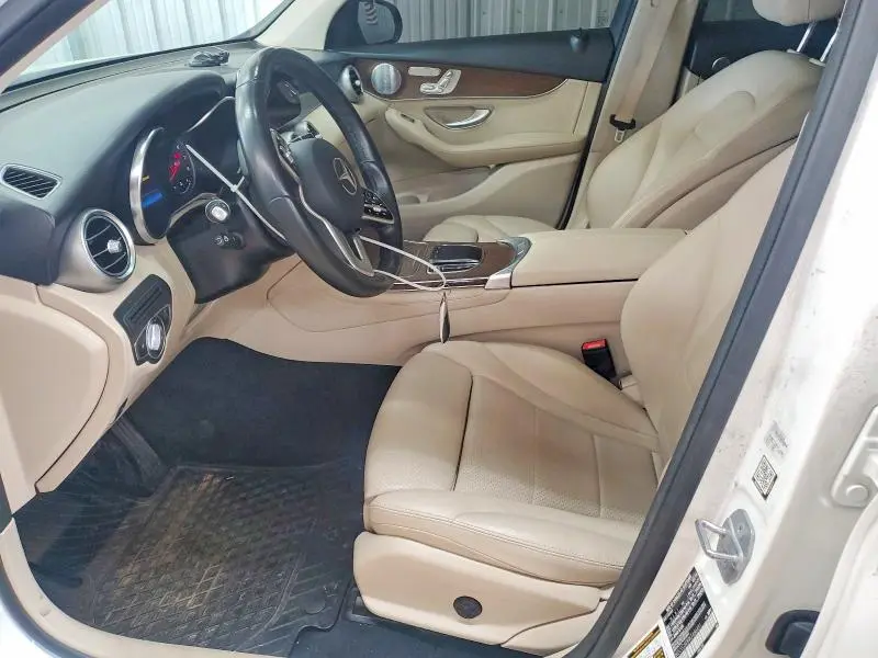 2020 MERCEDES-BENZ GLC 300 4MATIC  