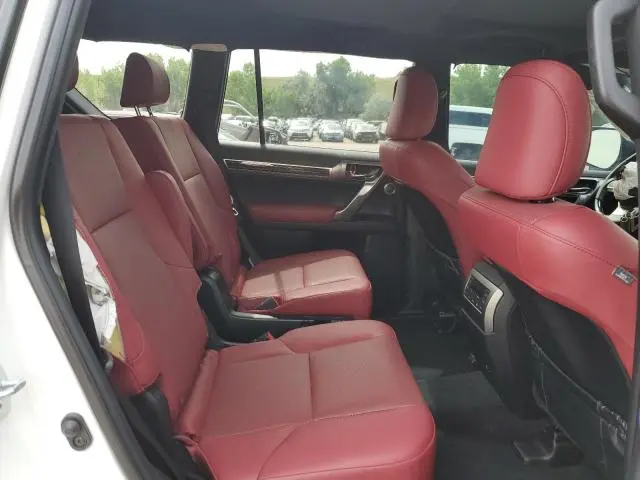 2022 LEXUS GX 460  