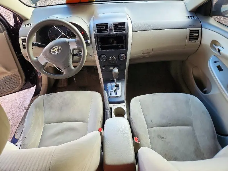2010 TOYOTA COROLLA LE  