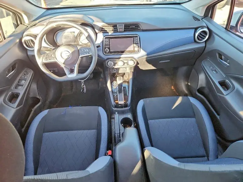 2024 NISSAN VERSA SV  