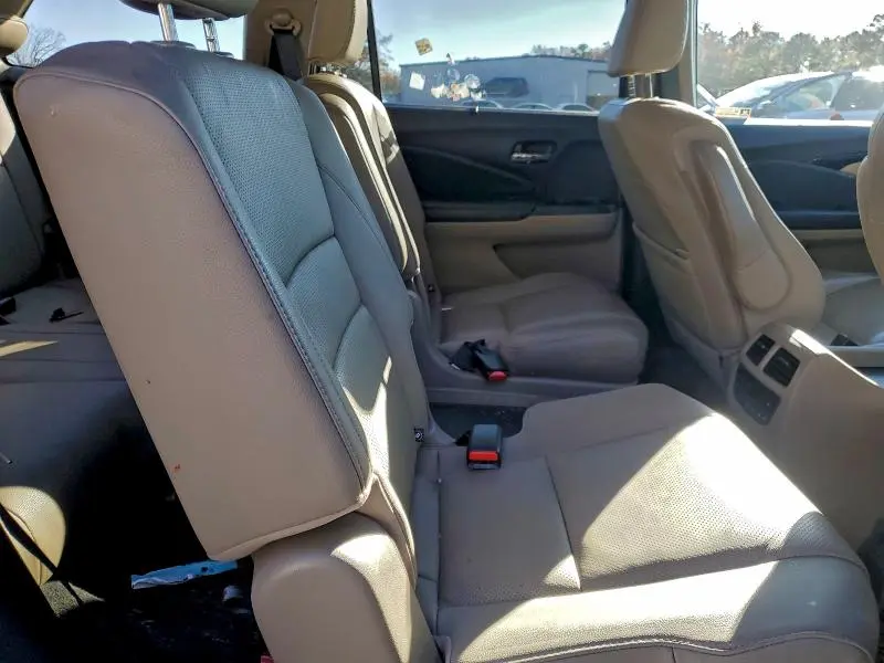 2019 HONDA PILOT ELITE  