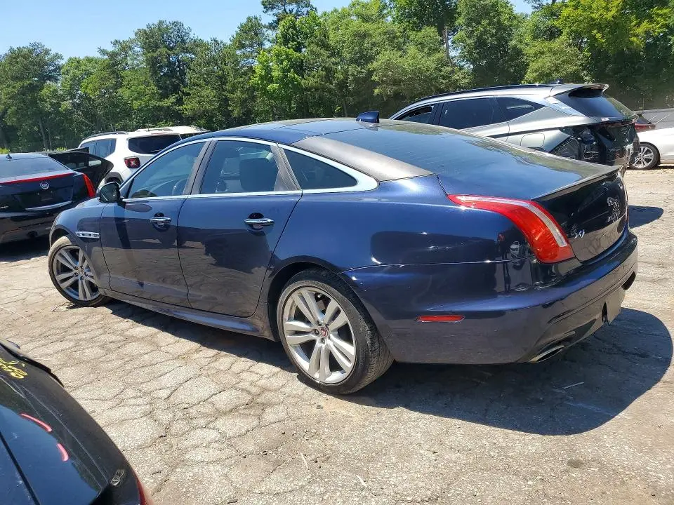 2017 JAGUAR XJ   